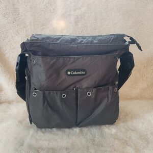 Columbia Departure Point Messenger Diaper Bag Dark Green